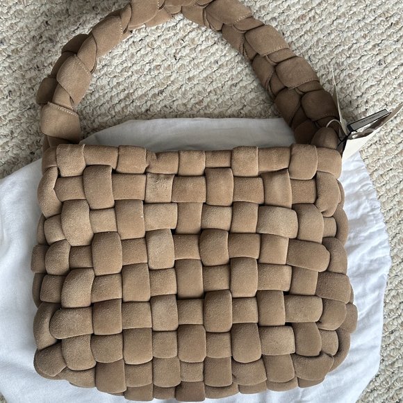 NWT A.W.A.K.E. Mode  interwoven faux-suede tote bag - Picture 10 of 11